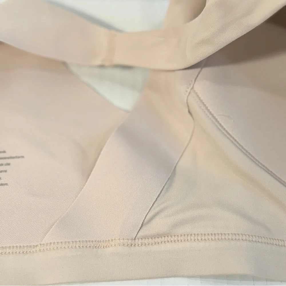 🆕 Warners No Side Effects Underarm and Back-Smoothing Wireless XXL Nude 🆕 - Picture 12 of 16
